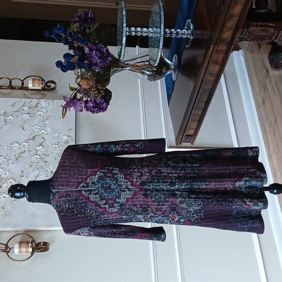 Gabby Skye Boho Multicolor Printed Knee-Length Dress. Size 4 - Picture 12 of 17